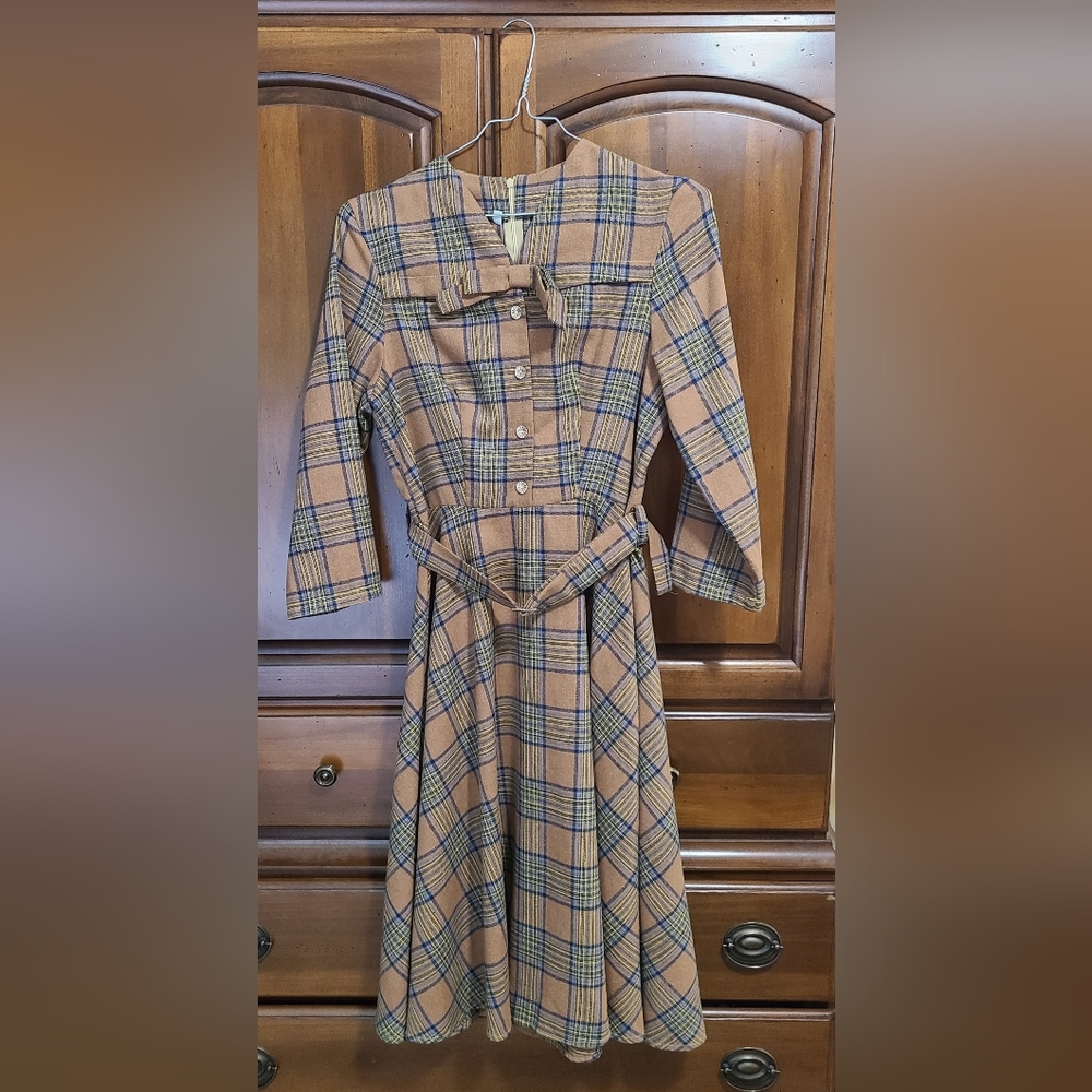 Vintage Brown Blue Plaid Belted Dress